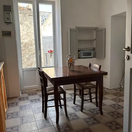 Al Numero 13 Martina Franca